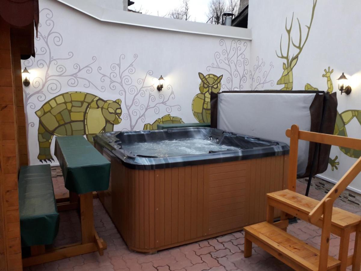 Red House Hotel Kyustendil ภายนอก รูปภาพ
